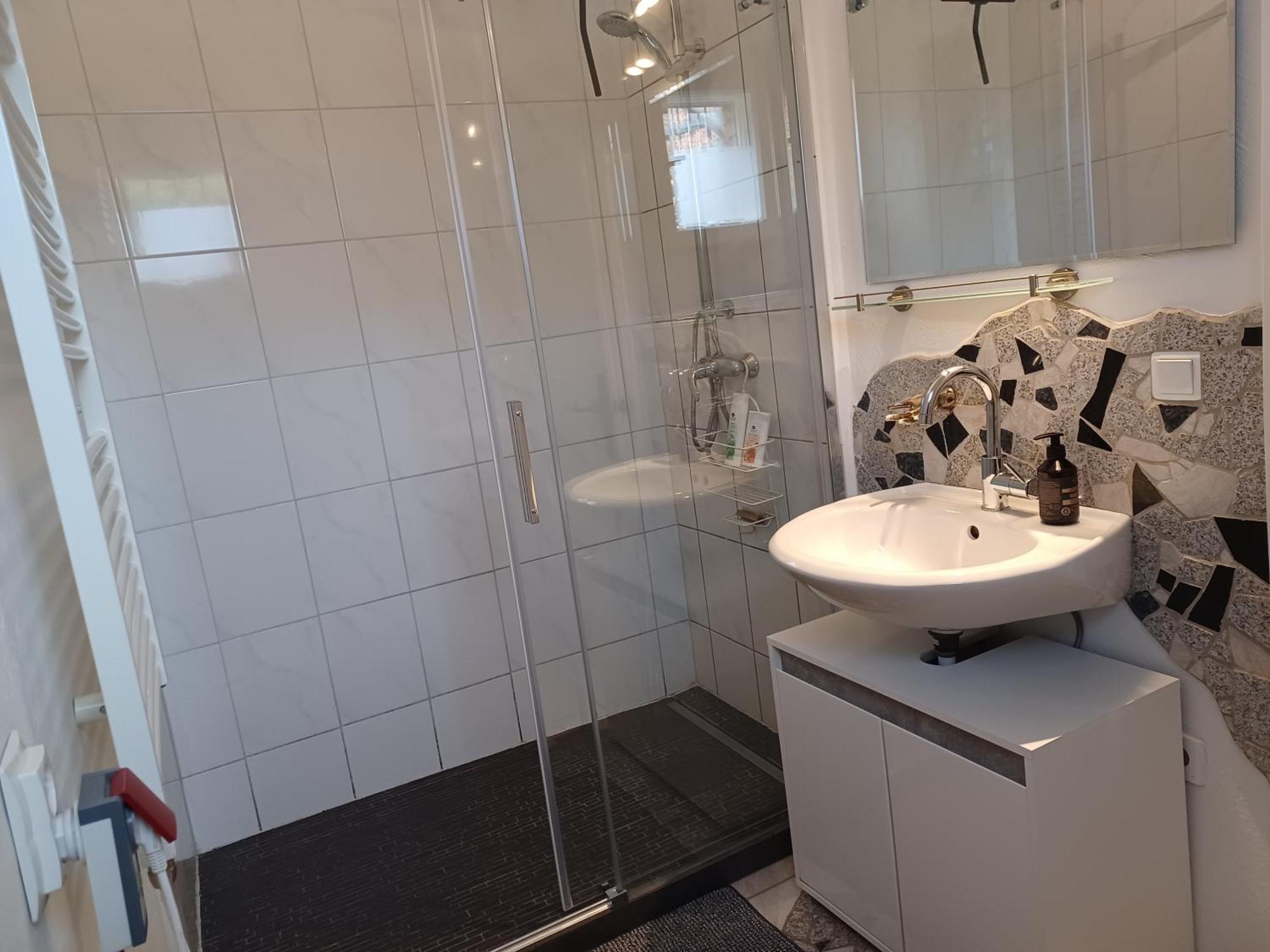 Ehemalige Bibliothek Apartment Fuer 2 Mit Kueche Kamin Netflix Parken Und Hofladen Steinhofel Eksteriør bilde